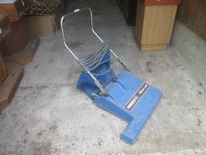 (UD2) Oreck XL ComVac - Untested...
