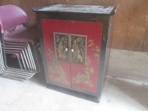 (UD2) Vintage TV Stand Cabinet with...