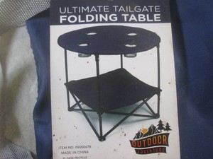(F-2) Ultimate Tailgate Folding Tab...