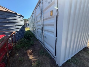 ONE Trip 4 door container LYGU4191839