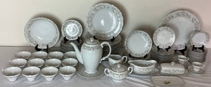 Sheffield China Set Classic 501 - Made in Japan- Service for 12