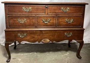 Lane Queen Anne Style Cedar Chest with Drawer