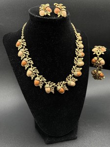 Vintage Coro Acorn Jewelry Set - Necklace, Bracelet and Twist-On Earrings