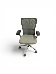 Task chair