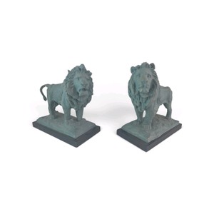 2 Lions