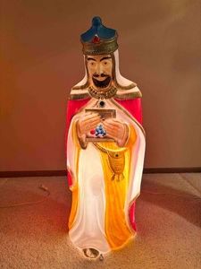 Vintage 1980s Empire Illuminated Christmas Wiseman Magi