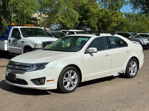 2012 FORD FUSION SE 2 Owner (NO RESERVE)