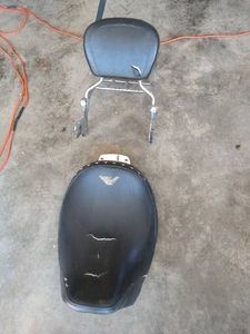 Harley-Davidson Rider Seat With BackrestLuggage Rack