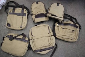 6 Travel Carry On Bags...