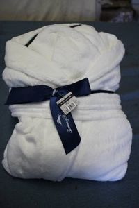 Tommy Bahama White Plush Robe...