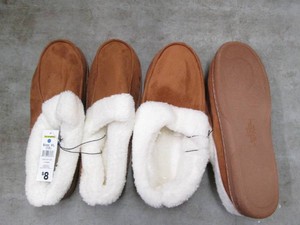 2 Pairs Mens XL slippers...