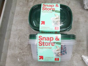 2 Packs of 3 snap n store food cont...