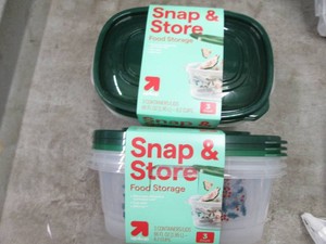 2 Packs of 3 snap n store food cont...