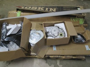 Pallet of assorted automotive parts...