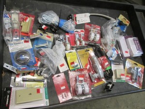 Lot of new assorted hardware...