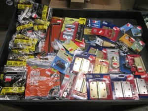 Lot of new assorted hardware...