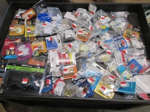 Lot of new assorted hardware...