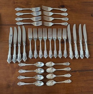 Sterling Silver Flatware Set Wallace Grand Baroque Service for 8 (32 Pieces)