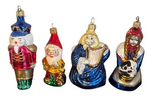LR - Christmas Ornaments - Set of 4 Glass Figures