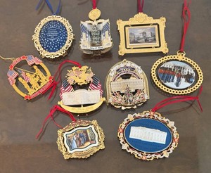 LR - White House Christmas Ornaments