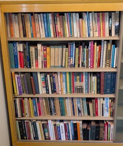 UO - Book Lot Vintage Mixed Paperback & Hardcover Collection