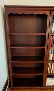 LR - Vintage Wood Bookshelf