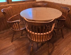 K - Vintage Dining Table Set - Vintage Ethan Allen With 4 Chairs