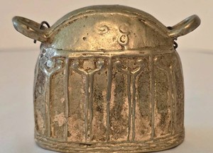 D -  Vintage Water Buffalo Bell Burmese Bronze Clonk Bell Hka-Lauk