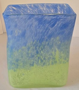 K - Contemporary Teleflora Art Glass Vase