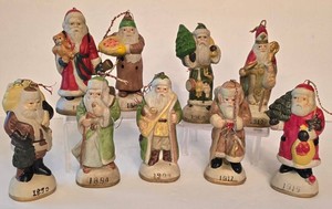 D - Vintage Santa Figurines Christmas Reproductions (Lot of 10)