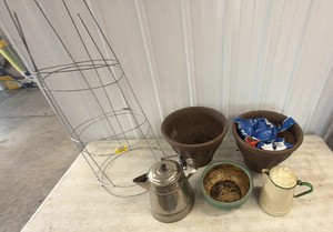 Lot of Flowerpots, Tomato Cages, Pots & Soil