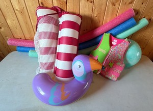 Lot of Pool Floaties & Life Jacket (Youth 50-90 lbs)