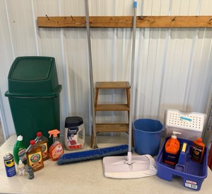 Lot of Household Cleaning Supplies, Cleaning Tools & Miscellaneous Household Items