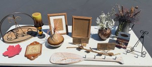 Lot of Home Decor Centerpieces, Vases, Easel, Picture Frames & Other Miscellaneous