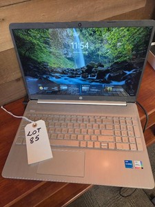 HP LAPTOP AND SOFTCASE