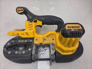 DeWALT&nbsp 20V MAX BRUSHLESS PORTABLE BAND SAW MODEL DCS371