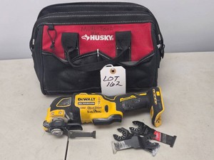 DeWALT 20v CORDLESS OSCILLATING MULTI TOOL
