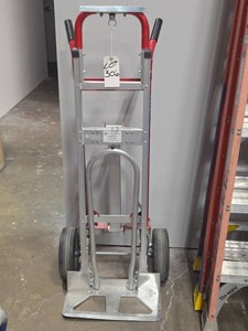 MILWAUKEE MODEL 60137 CONCERTIBLE HAND TRUCK