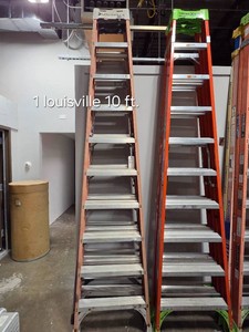 1 LOUISVILLE 10 FT LADDER