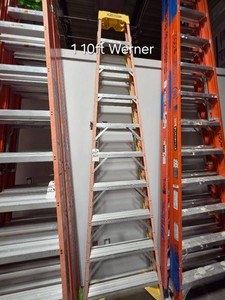 1 WERNER 10 FT LADDER