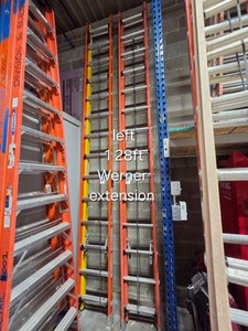 ONE 28FT KELLER EXTENSION LADDER