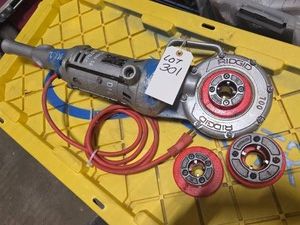 RIDGID 700 HAND HELD POWER DRIVE PIPE THREADER