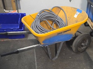 TRU TEMPER HEAVY DUTY WHEEL BARROW