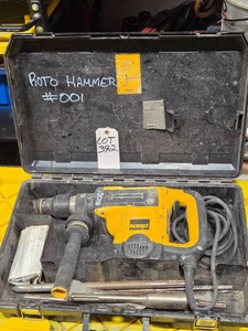 DeWALT ROTO HAMMER