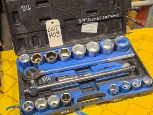 NICE 34 SOCKET SET