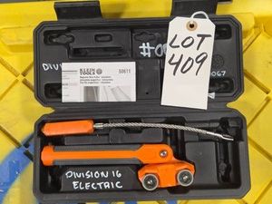 KLEIN MAGNETIC WIRE PULLER
