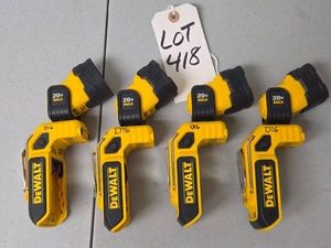 SET OF FOUR DeWALT CLIP ON WORK LAMPS