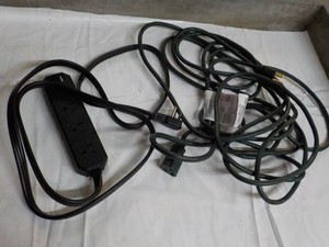 Extension Cords with Multiple Outle...