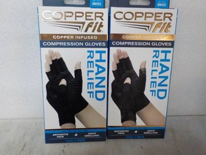 2 Copper Fit Compression Gloves...