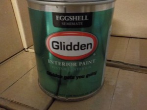 10 qts Glidden paint choice  of Ava...